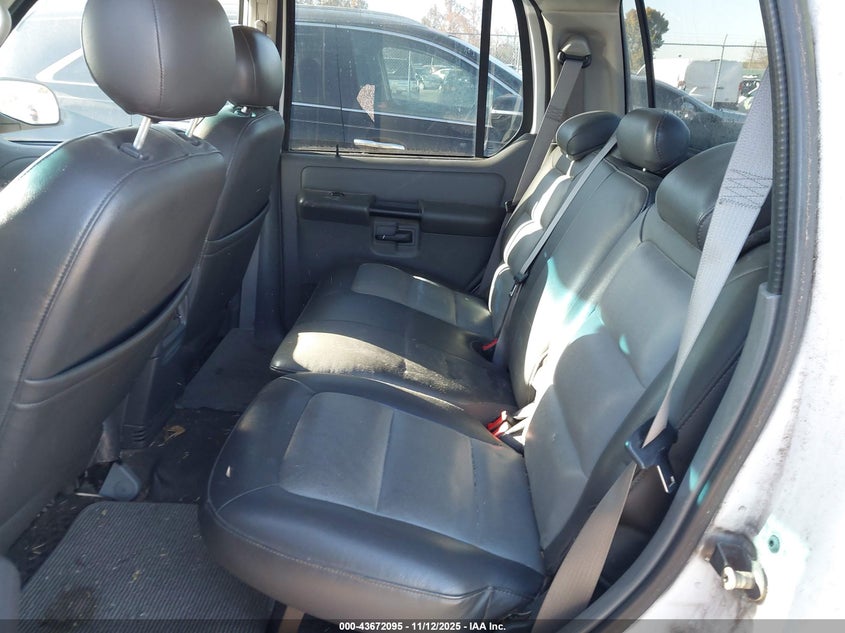 2005 Ford Explorer Sport Trac Adrenalin/Xls/Xlt VIN: 1FMZU77K55UB02661 Lot: 43672095