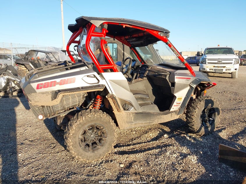 3JBKKAN22JJ001074 2018 CAN-AM/ BRP COMMANDER photo no. 4