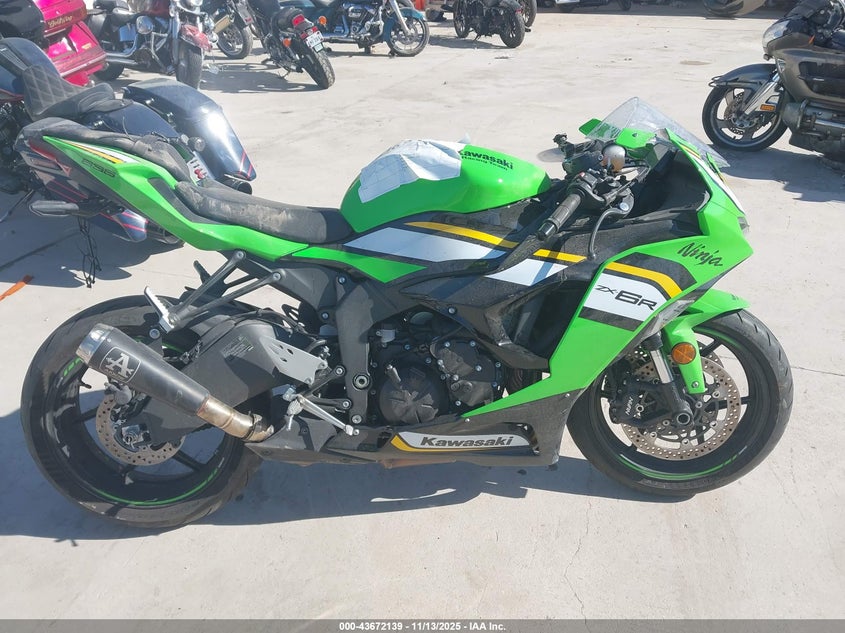 2025 Kawasaki Zx636 K VIN: JKBZXJK10SA008374 Lot: 43672139