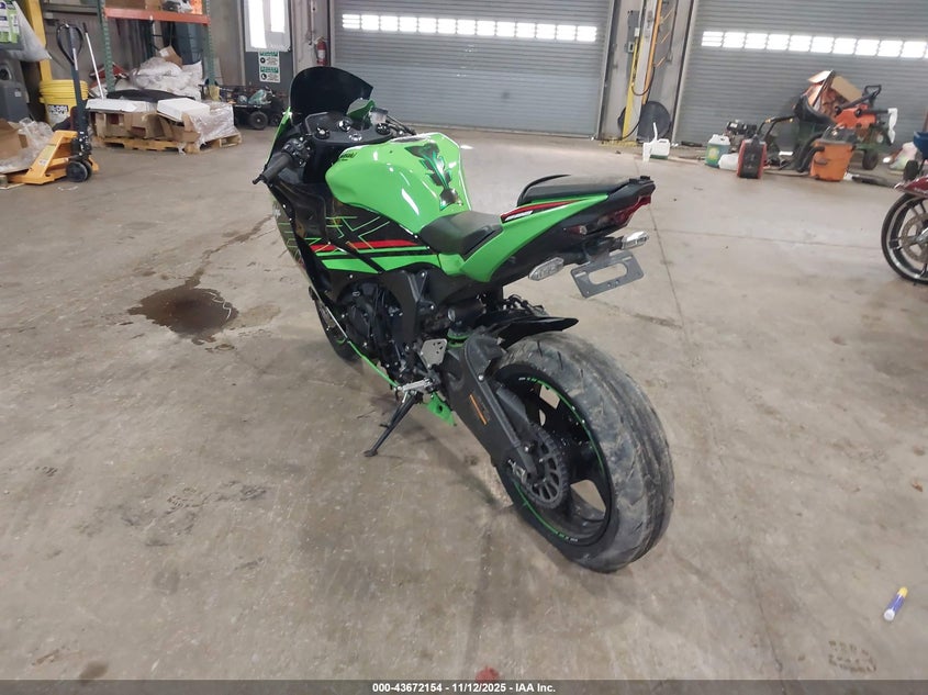 JKBZXJK13RA001140 2024 KAWASAKI ZX photo no. 3