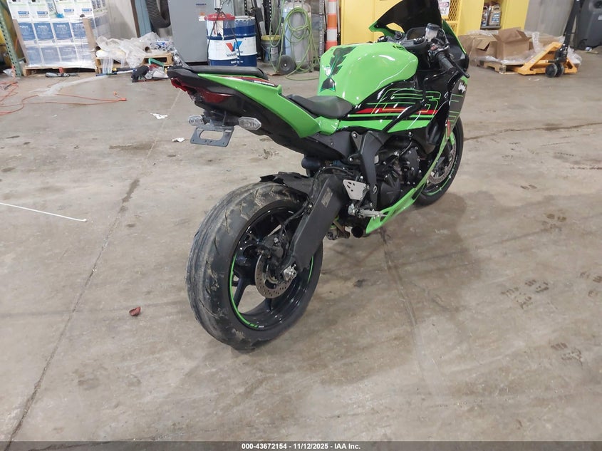 JKBZXJK13RA001140 2024 KAWASAKI ZX photo no. 4