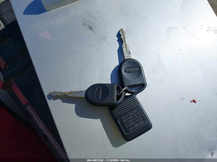 2007 Ford Explorer Eddie Bauer VIN: 1FMEU74E17UA95000 Lot: 43672162