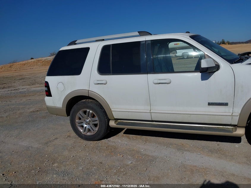2007 Ford Explorer Eddie Bauer VIN: 1FMEU74E17UA95000 Lot: 43672162