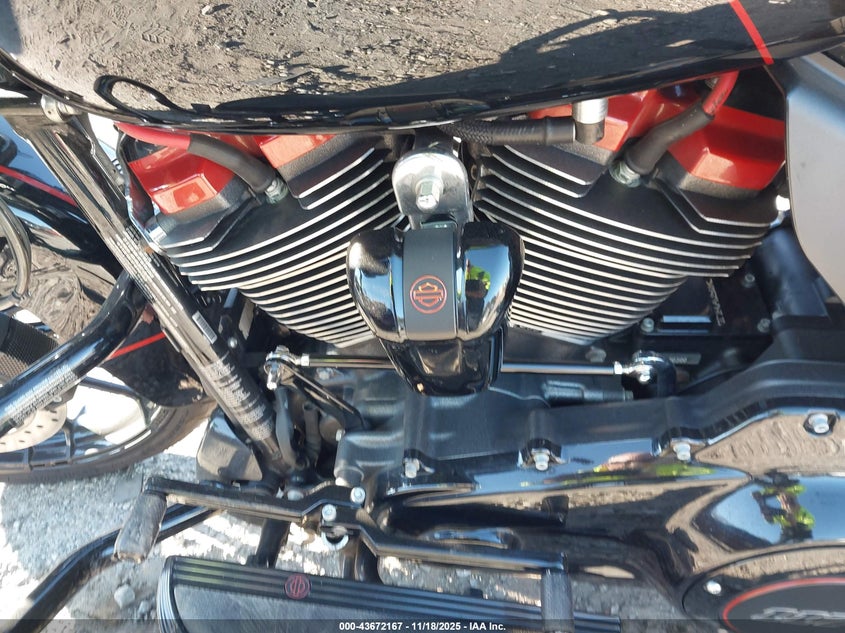 2018 Harley-Davidson Fltrxse Cvo Road Glide VIN: 1HD1TCL18JB955098 Lot: 43672167