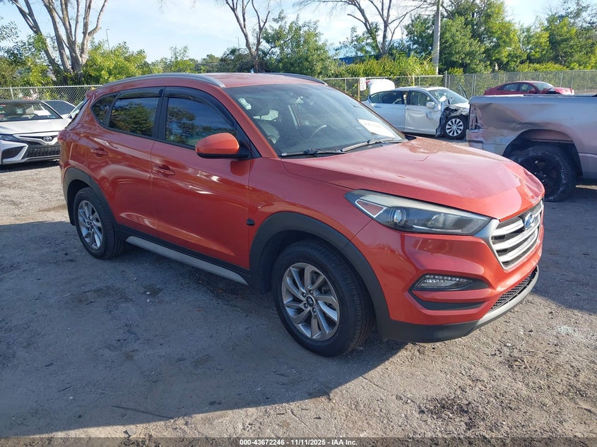 HYUNDAI TUCSON SE