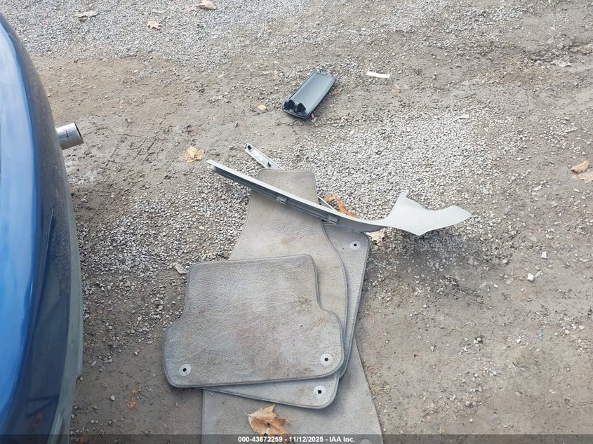 2002 Audi A4 1.8T VIN: WAULC68E12A040296 Lot: 43672259