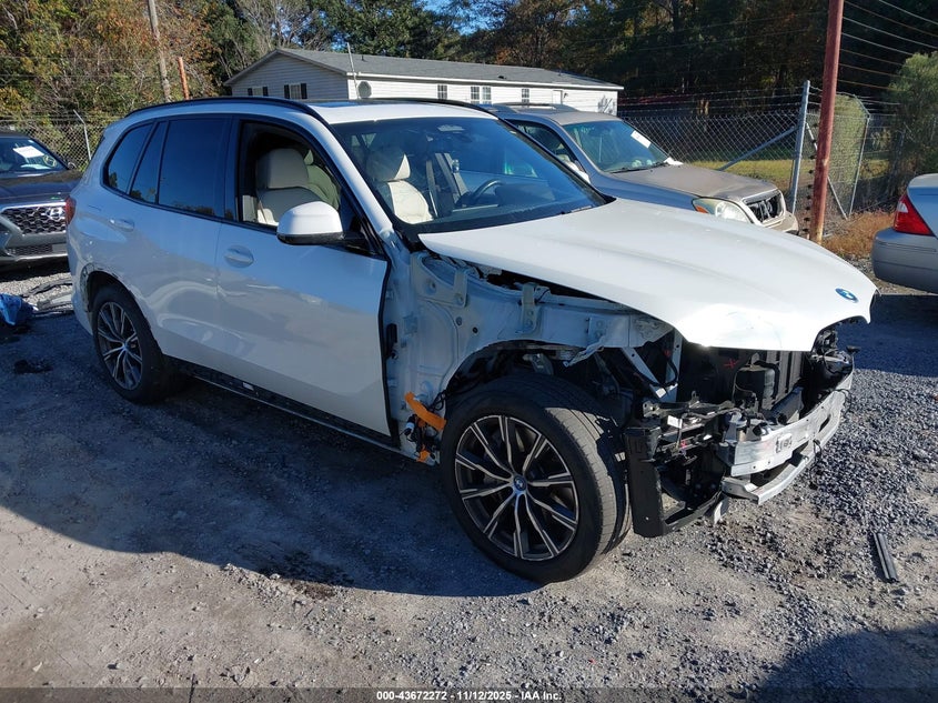 2022 BMW X5 PHEV XDRIVE45E - 5UXTA6C0XN9J42401