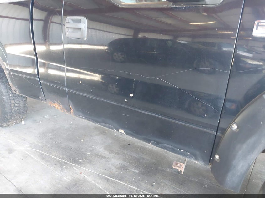 2004 Ford F-150 Stx/Xl/Xlt VIN: 1FTRF14W04NC34562 Lot: 43672301