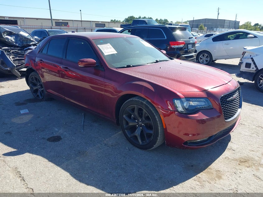 CHRYSLER 300S