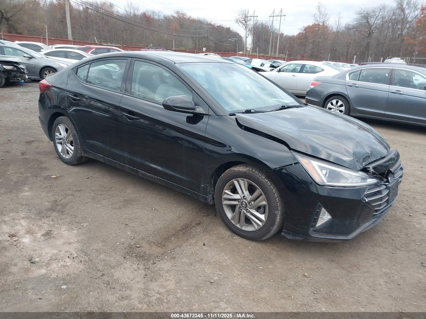 HYUNDAI ELANTRA SEL