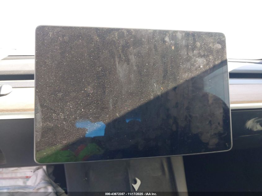 2021 Tesla Model 3 Long Range Dual Motor All-Wheel Drive VIN: 5YJ3E1EB3MF849058 Lot: 43672357