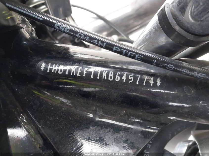 2019 Harley-Davidson Flhtk VIN: 1HD1KEF11KB645774 Lot: 43672359