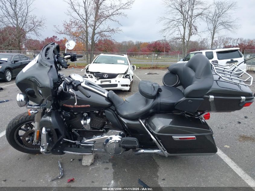 2019 Harley-Davidson Flhtk VIN: 1HD1KEF11KB645774 Lot: 43672359