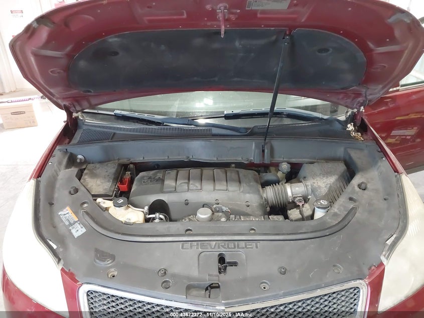 1GNKRGED1BJ332004 2011 CHEVROLET TRAVERSE photo no. 10