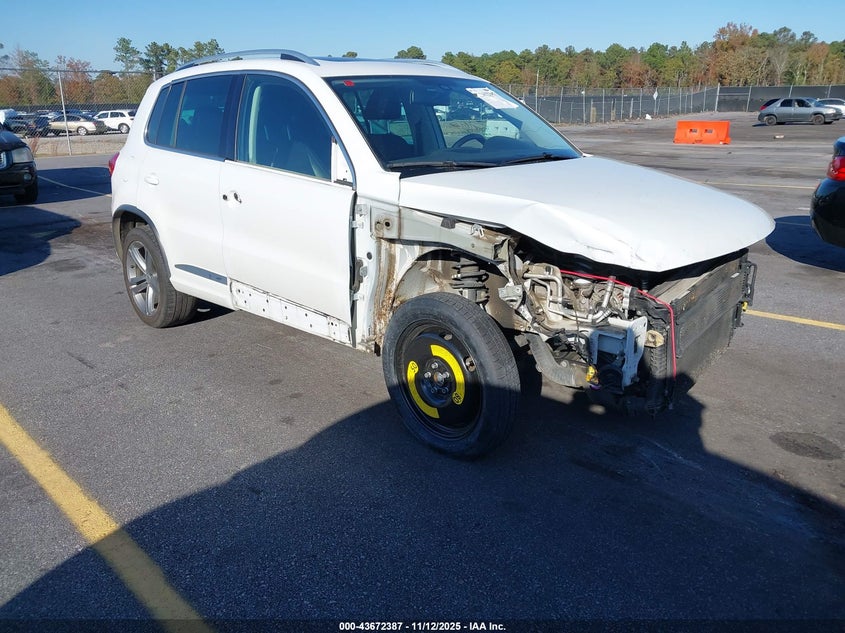2017 VOLKSWAGEN TIGUAN 2.0T SPORT - WVGTV7AX9HK022416