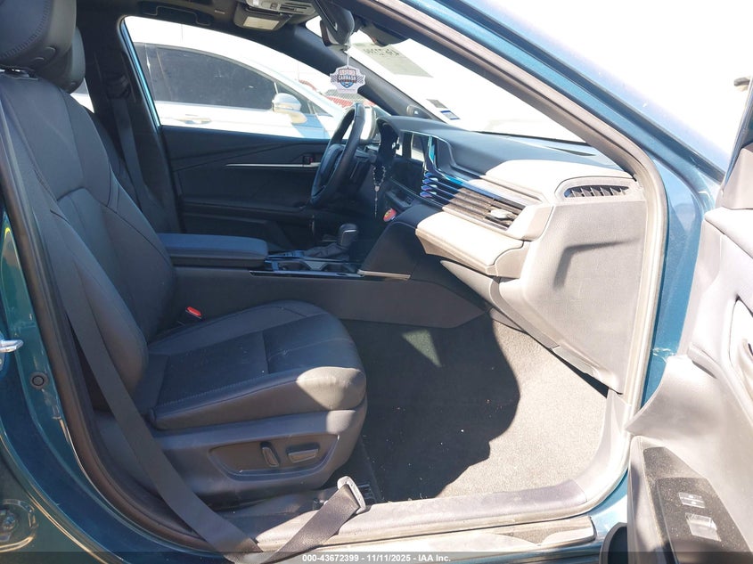4T1DAACK3SU560118 2025 TOYOTA CAMRY photo no. 5