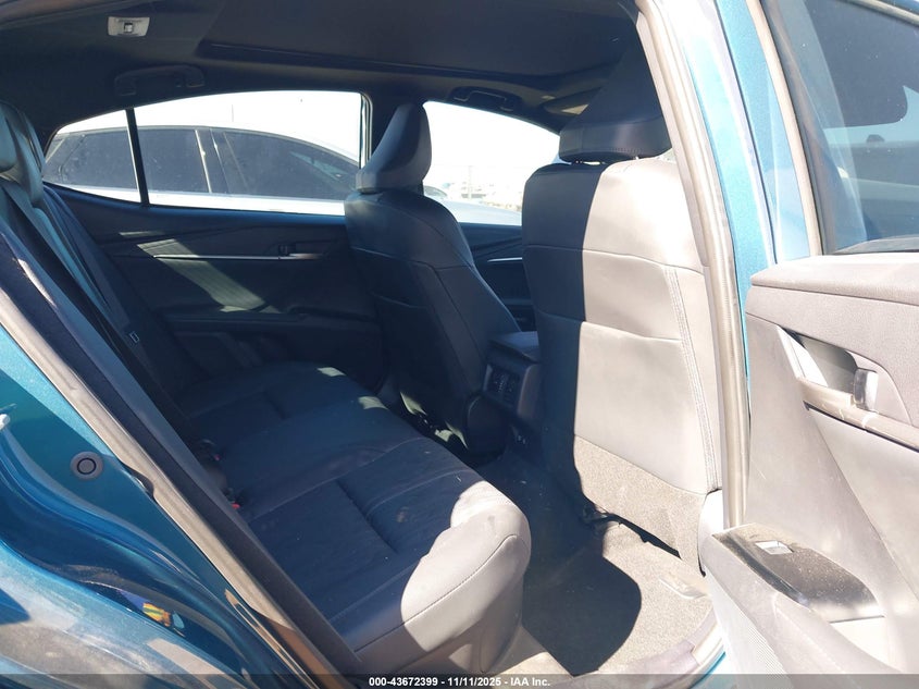4T1DAACK3SU560118 2025 TOYOTA CAMRY photo no. 8