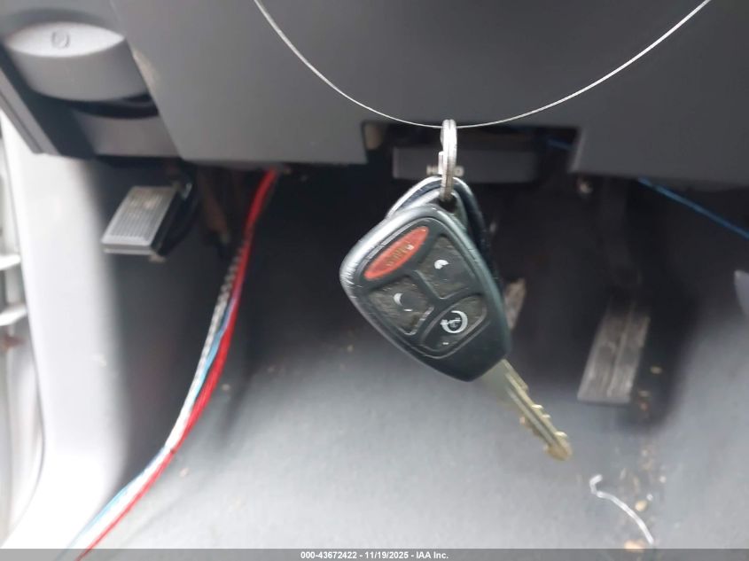 2007 Dodge Ram 1500 Slt/Trx4 Off Road/Sport VIN: 1D7HU18227S247964 Lot: 43672422