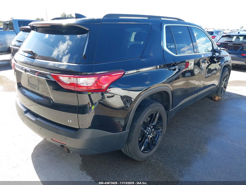 2021 CHEVROLET TRAVERSE FWD LT CLOTH - 1GNERGKW5MJ101368