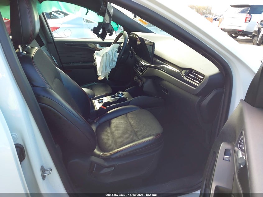 2023 FORD ESCAPE auction photo 5