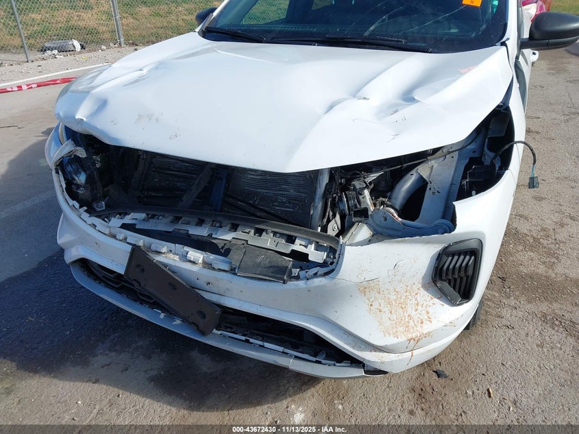 2023 FORD ESCAPE auction photo 6