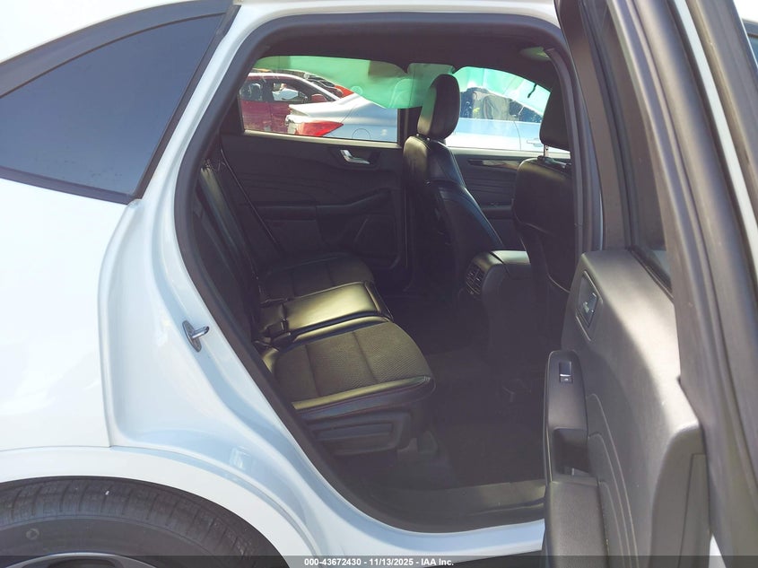 2023 FORD ESCAPE auction photo 8
