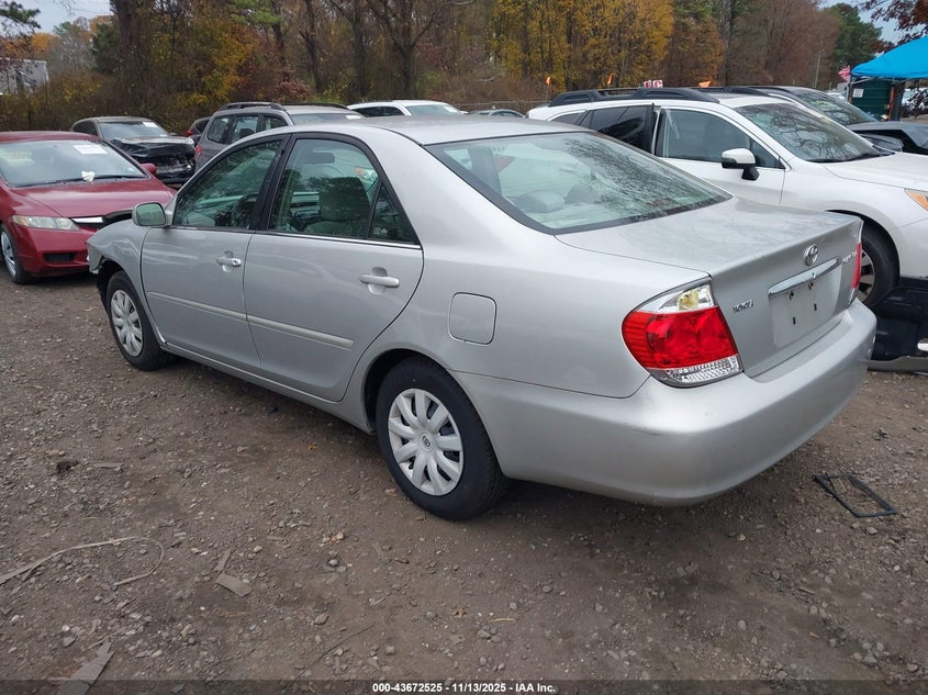 4T1BE32K25U048881 2005 TOYOTA CAMRY photo no. 3