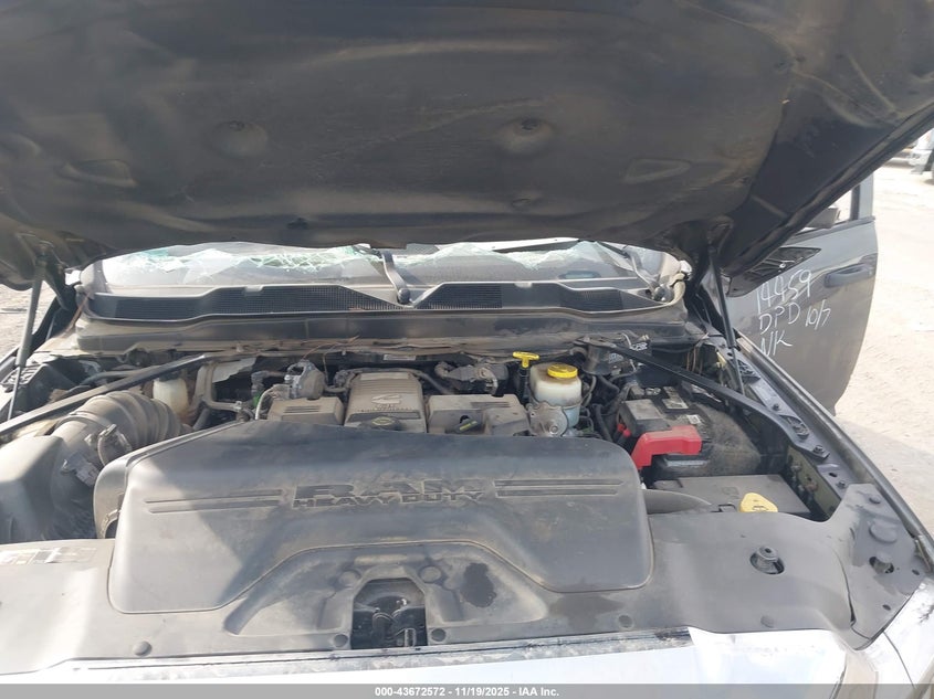 2020 Ram 3500 Tradesman 4X4 8' Box VIN: 3C63RRGL8LG240976 Lot: 43672572