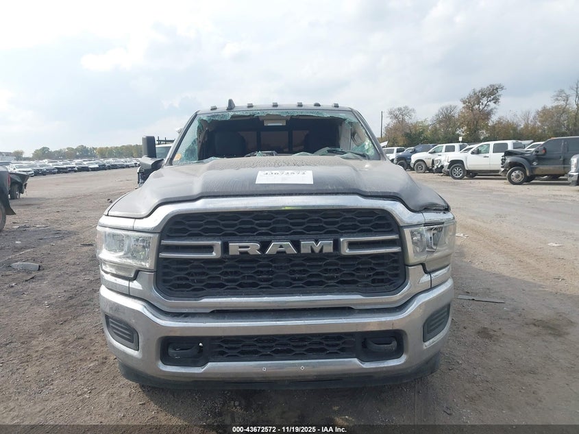 2020 Ram 3500 Tradesman 4X4 8' Box VIN: 3C63RRGL8LG240976 Lot: 43672572