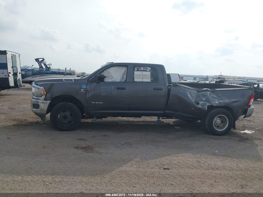 2020 Ram 3500 Tradesman 4X4 8' Box VIN: 3C63RRGL8LG240976 Lot: 43672572