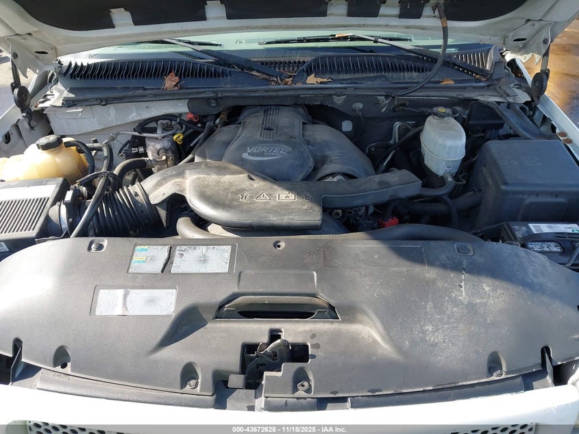 2004 GMC Yukon Xl 1500 Denali VIN: 1GKFK66U84J127911 Lot: 43672628