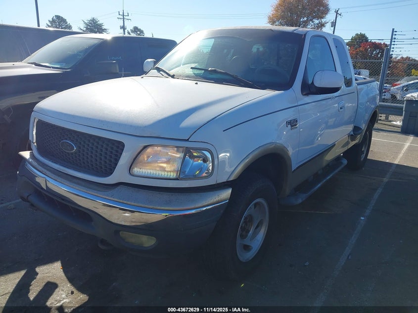 2FTRX08L9YCA25081 2000 FORD F-150 photo no. 2