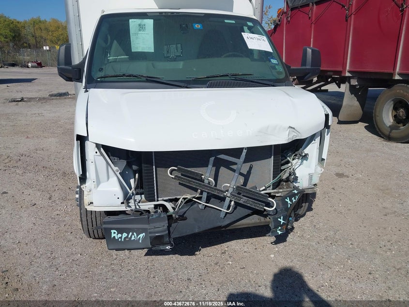2014 Chevrolet Express Cutaway 4500 VIN: 1GB6G5CG2E1197724 Lot: 43672676