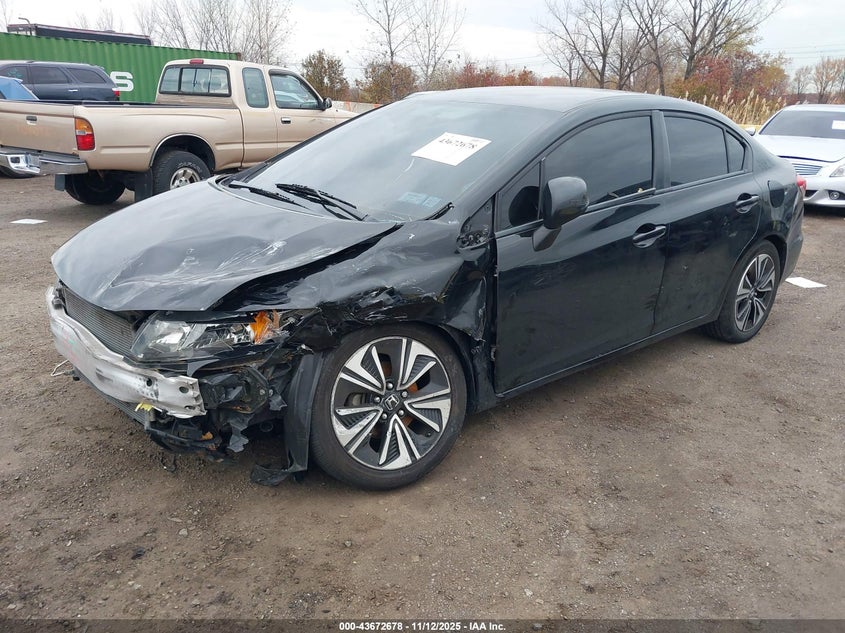 2HGFB2F52DH524708 2013 HONDA CIVIC photo no. 2