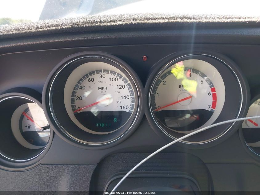 2009 Dodge Challenger R/T VIN: 2B3LJ54T19H525106 Lot: 43672704