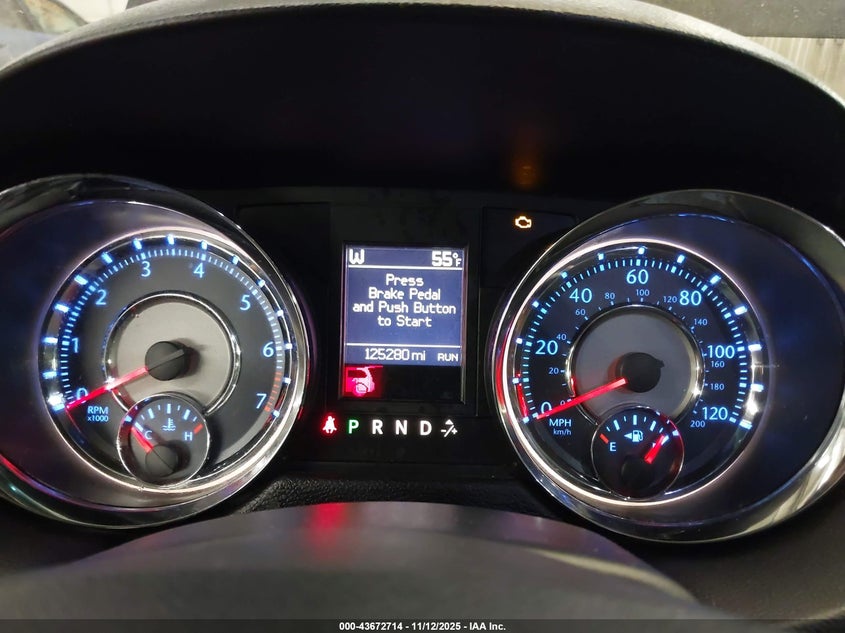 2015 Chrysler Town & Country Touring-L VIN: 2C4RC1CG8FR697235 Lot: 43672714