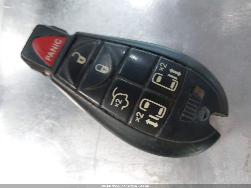 2016 Chrysler Town & Country Touring VIN: 2C4RC1BG0GR237974 Lot: 43672753