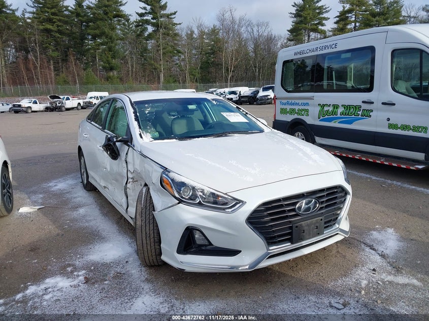 2019 HYUNDAI SONATA SE - 5NPE24AFXKH794554