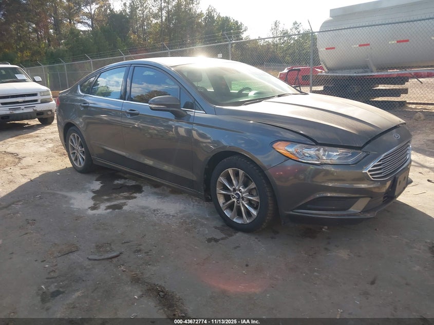 2017 FORD FUSION SE - 3FA6P0HD3HR344341