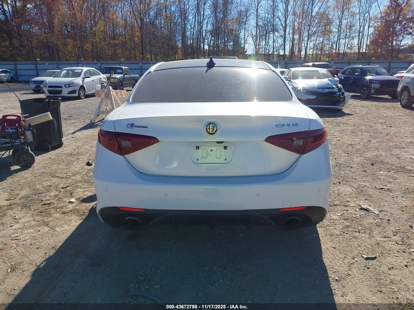 2017 Alfa Romeo Giulia Ti Rwd VIN: ZARFAECN1H7561926 Lot: 43672798