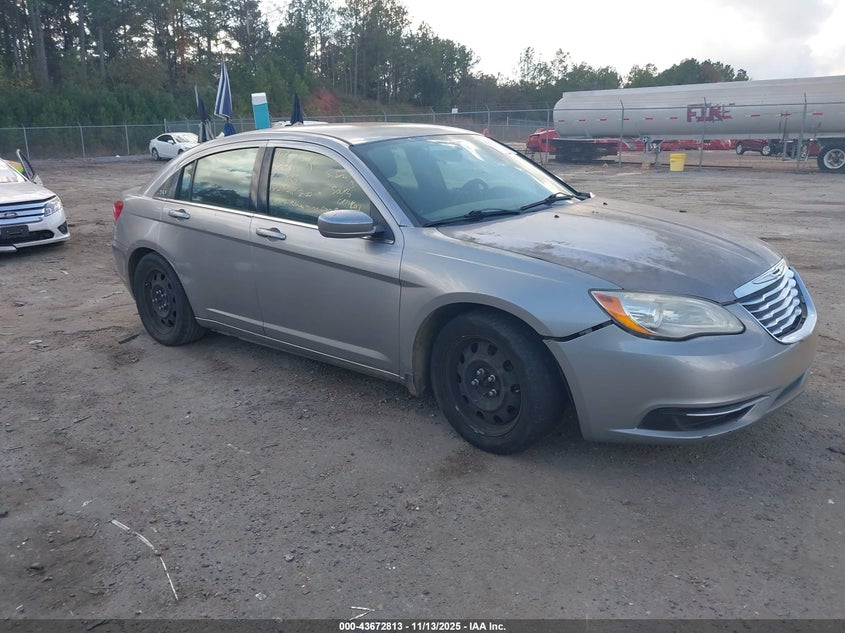 2013 CHRYSLER 200 TOURING - 1C3CCBBG3DN532298