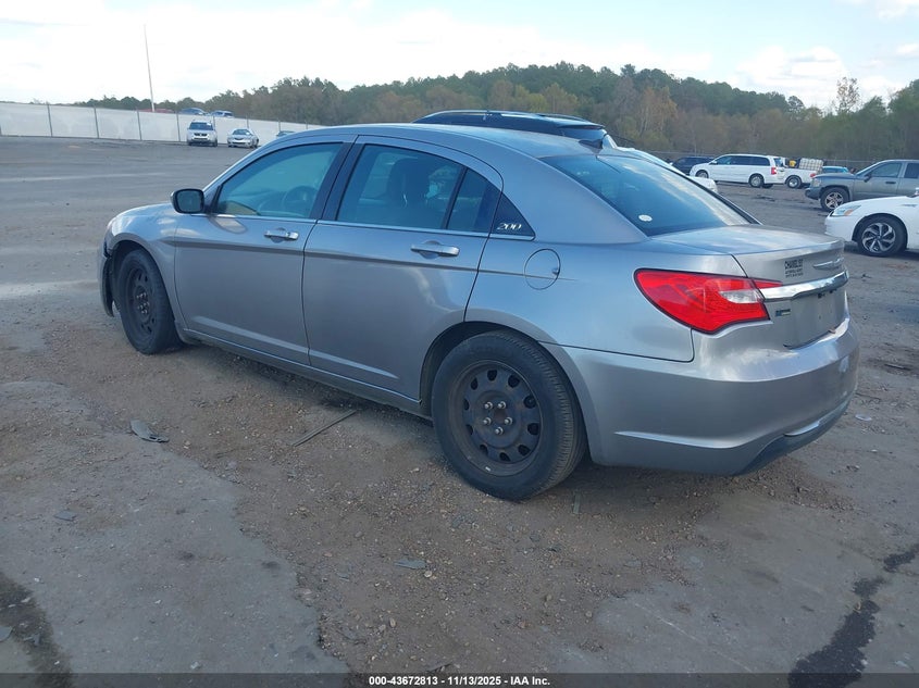 2013 CHRYSLER 200 TOURING - 1C3CCBBG3DN532298