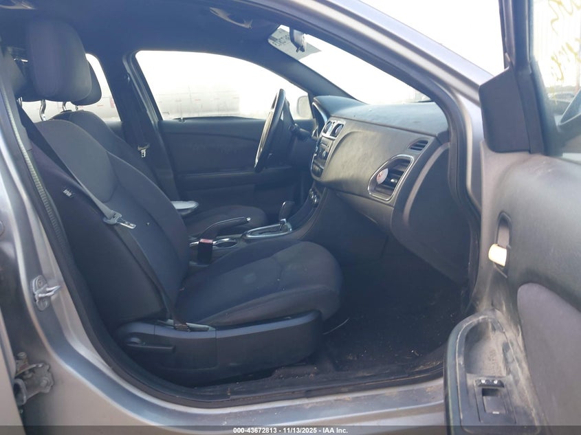 2013 CHRYSLER 200 TOURING - 1C3CCBBG3DN532298