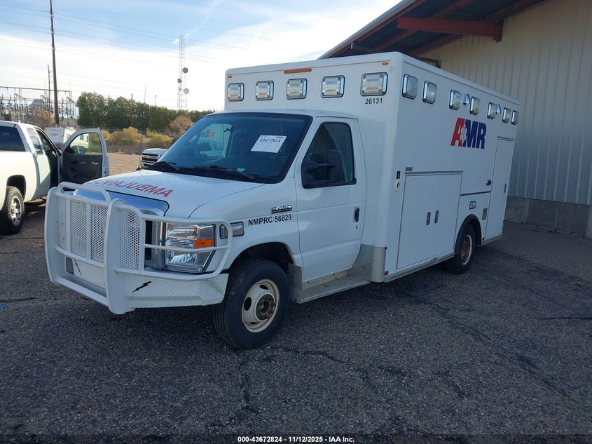 1FDXE4FS8BDB26131 2011 FORD ECONOLINE photo no. 2