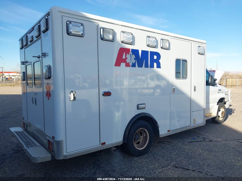 1FDXE4FS8BDB26131 2011 FORD ECONOLINE photo no. 4