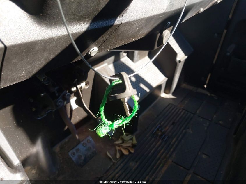 2014 Honda Sxs700 VIN: 1HFVE028XE4001074 Lot: 43672825