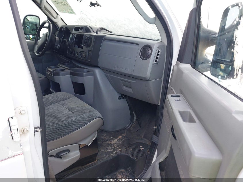 1FDSS3ELXDDA25022 2013 FORD ECONOLINE photo no. 5