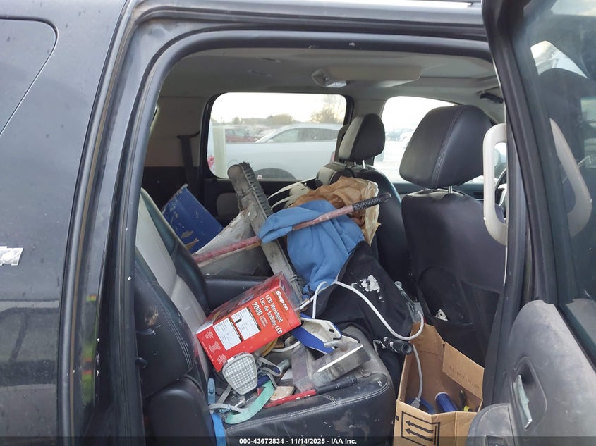 2007 Chevrolet Suburban 1500 Lt VIN: 3GNFK16347G293832 Lot: 43672834