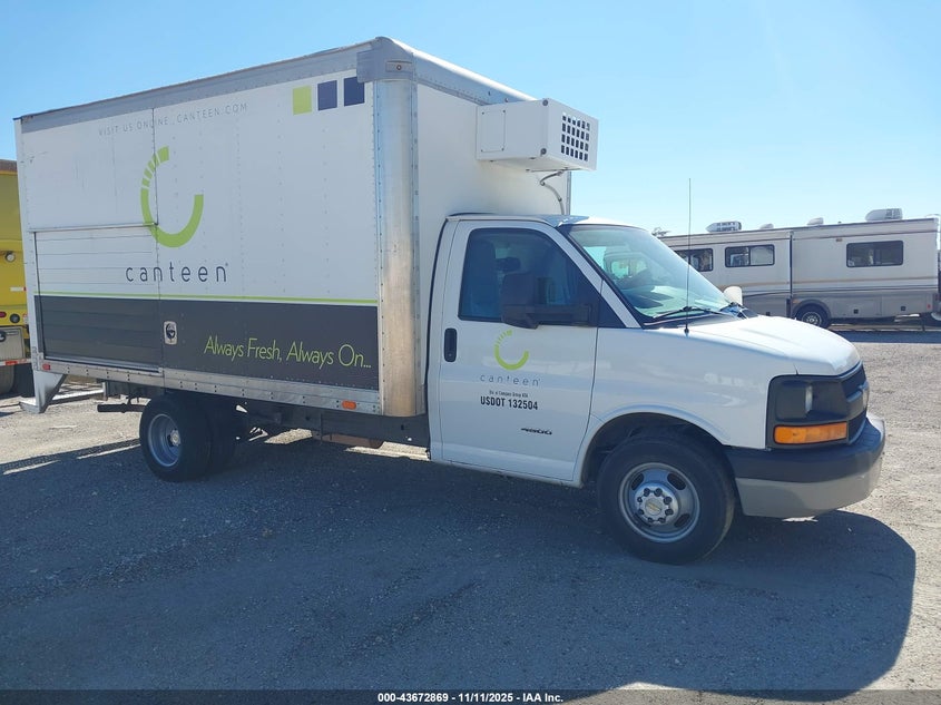 2014 Chevrolet Express Cutaway 4500 VIN: 1GB6G5CG9E1194030 Lot: 43672869