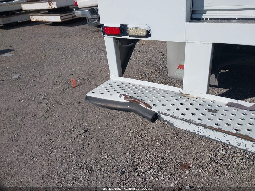 2014 Chevrolet Express Cutaway 4500 VIN: 1GB6G5CG9E1194030 Lot: 43672869